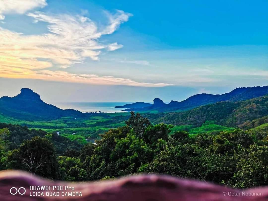 Koh Phaluay Eco Resort Surat Thani Esterno foto